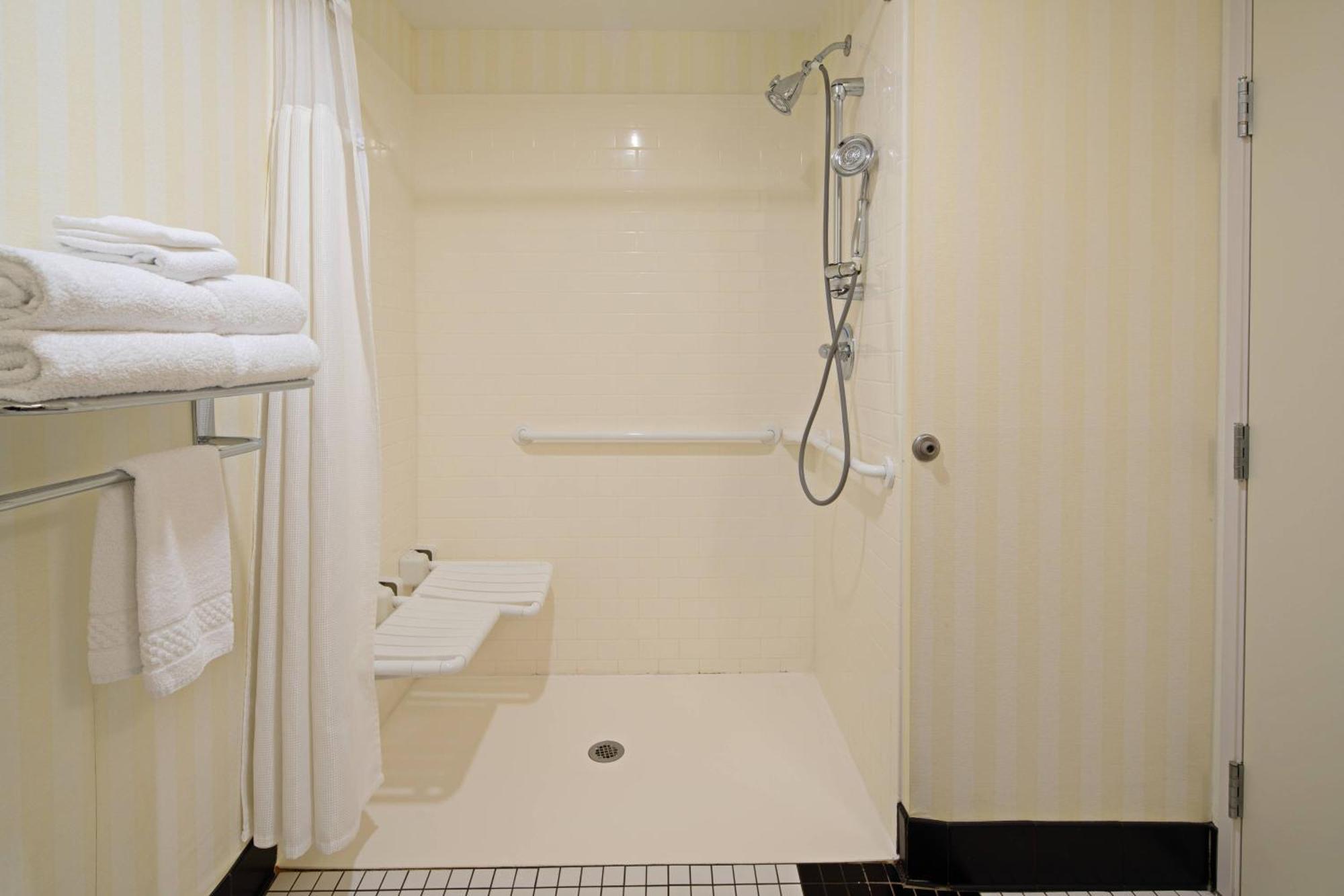 Fairfield Inn & Suites Seattle ברמרטון מראה חיצוני תמונה